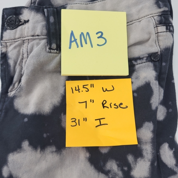 Bebe Bleach Splash Jeans - Picture 4 of 7